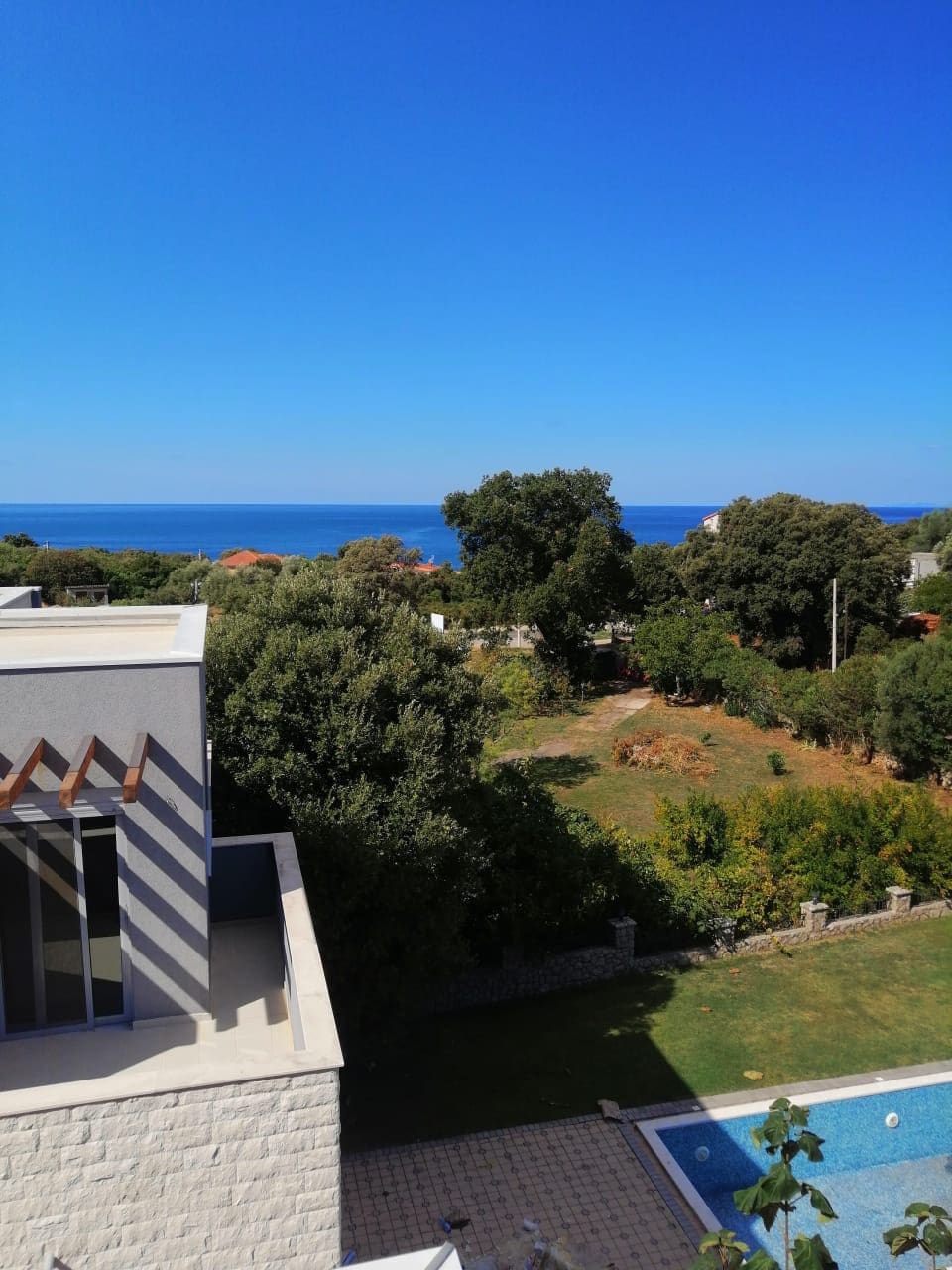Moderne Villen in Utjeha zum Verkauf — Montenegro
