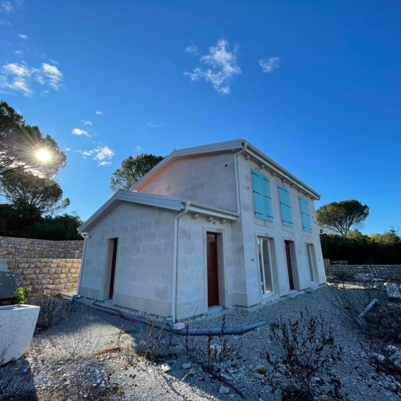 Sunny house for sale in Krimovica — Montenegro