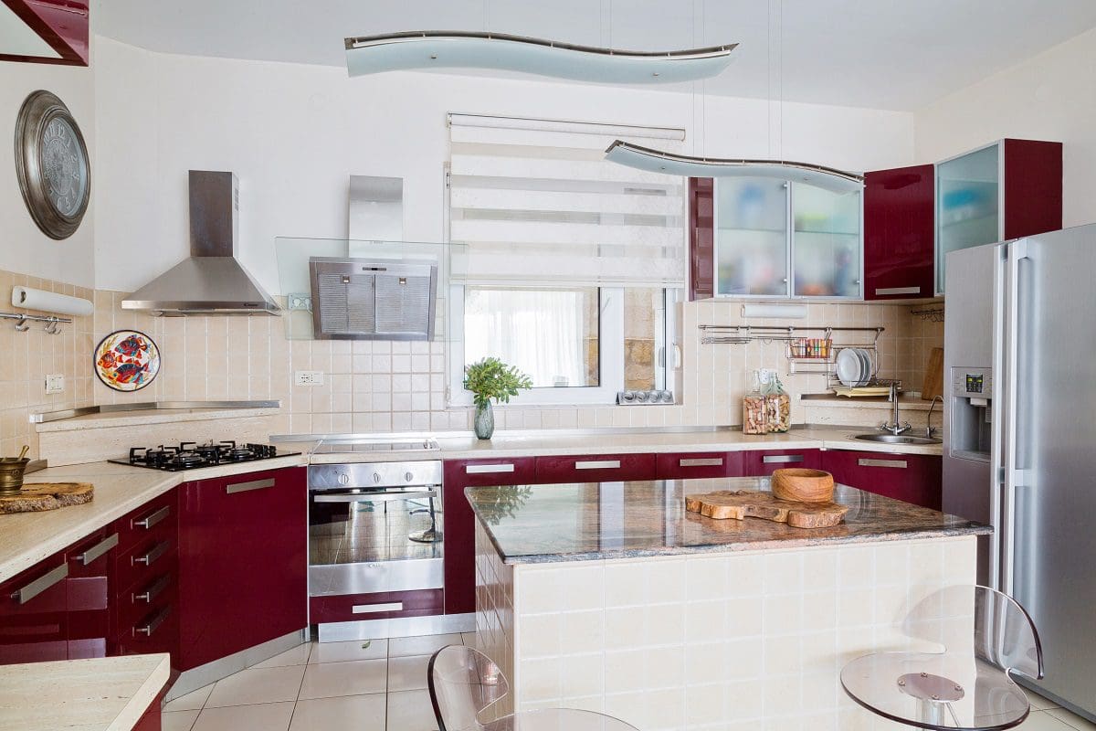 Strandvilla in Utjeha zu verkaufen — Montenegro