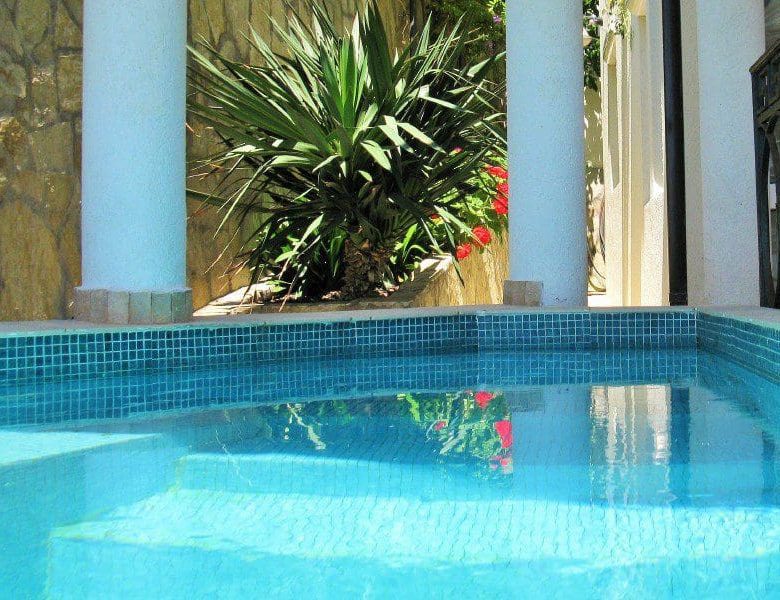 Strandvilla in Utjeha zu verkaufen — Montenegro