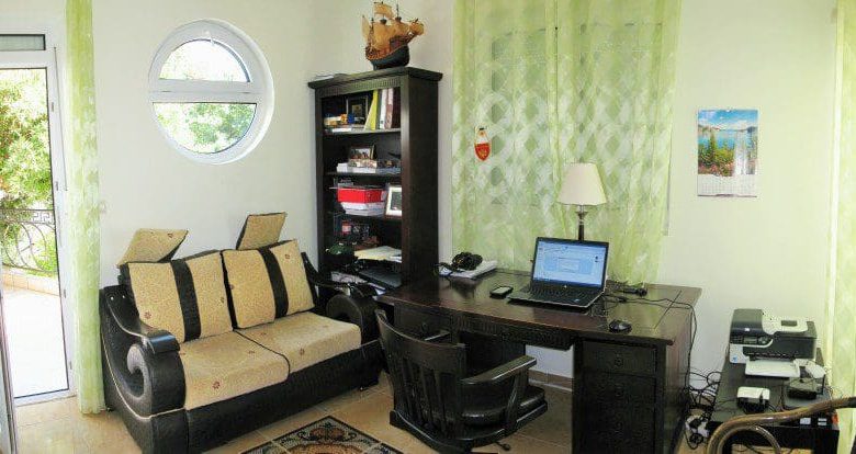 Strandvilla in Utjeha zu verkaufen — Montenegro