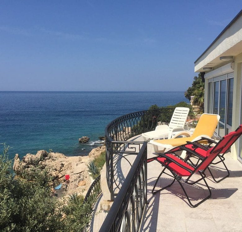 Strandvilla in Utjeha zu verkaufen — Montenegro
