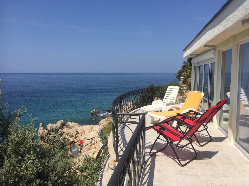 Strandvilla in Utjeha zu verkaufen — Montenegro