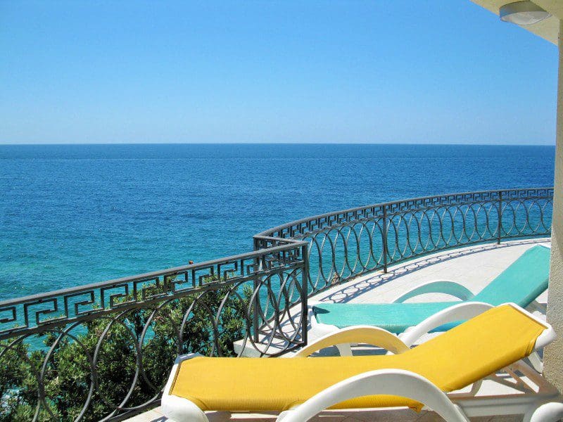Strandvilla in Utjeha zu verkaufen — Montenegro