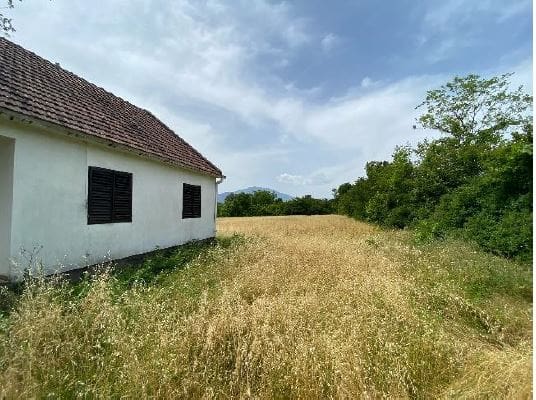 Seoska kuća u blizini Danilovgrada — Crna Gora