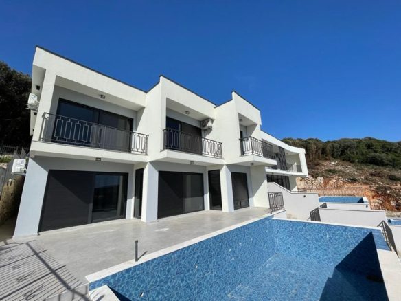 Villa with sea view in Utjeha