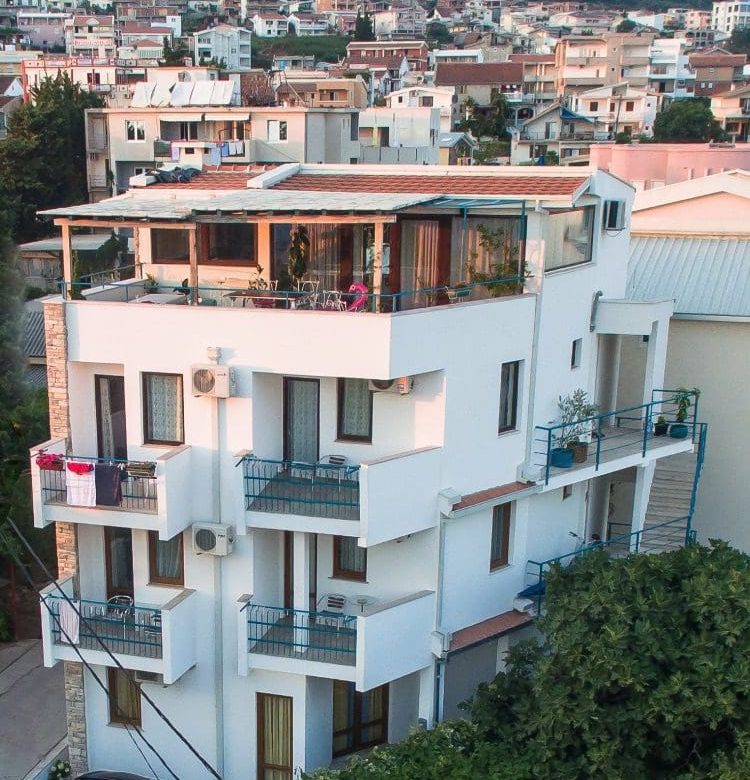 Mini hotel for sale in Bar