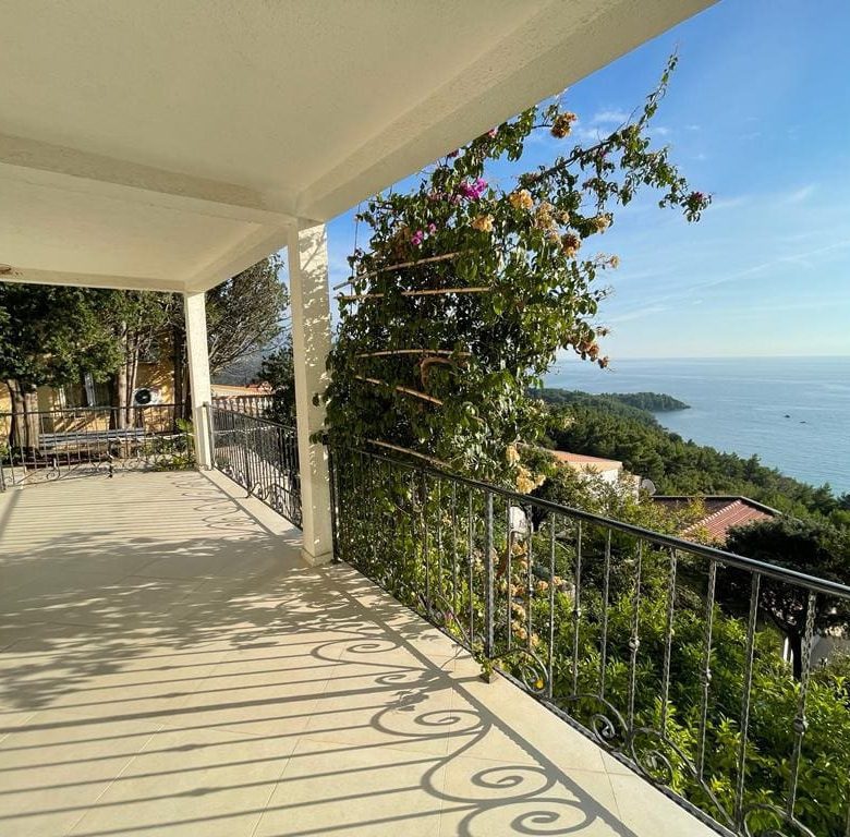 Villa for sale in Zagradje Sutomore — Montenegro