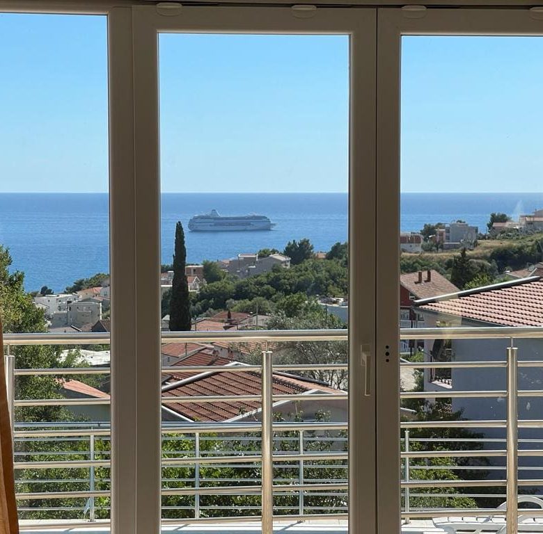 Sonnige Villa in Bar zu verkaufen — Montenegro