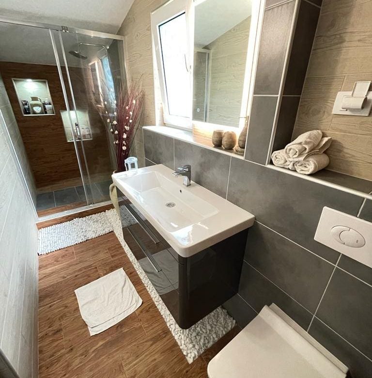 Villa for sale in Dobra Voda — Montenegro
