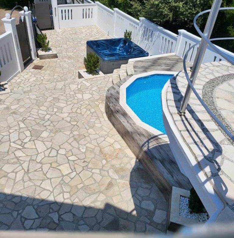 Villa for sale in Dobra Voda — Montenegro