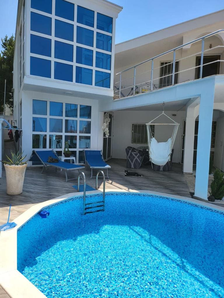 Villa for sale in Dobra Voda — Montenegro