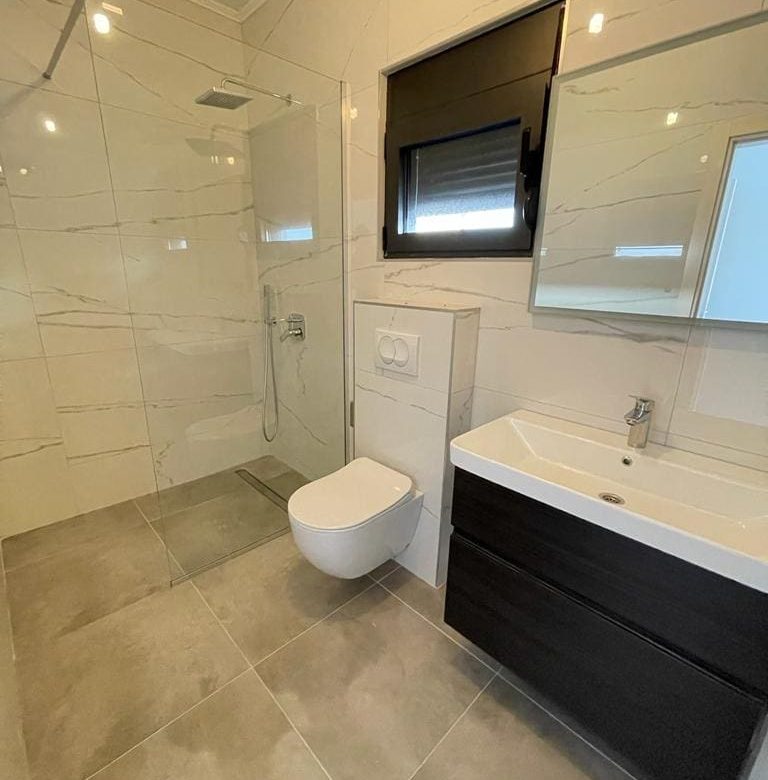 Villa with sea view in Utjeha — Montenegro