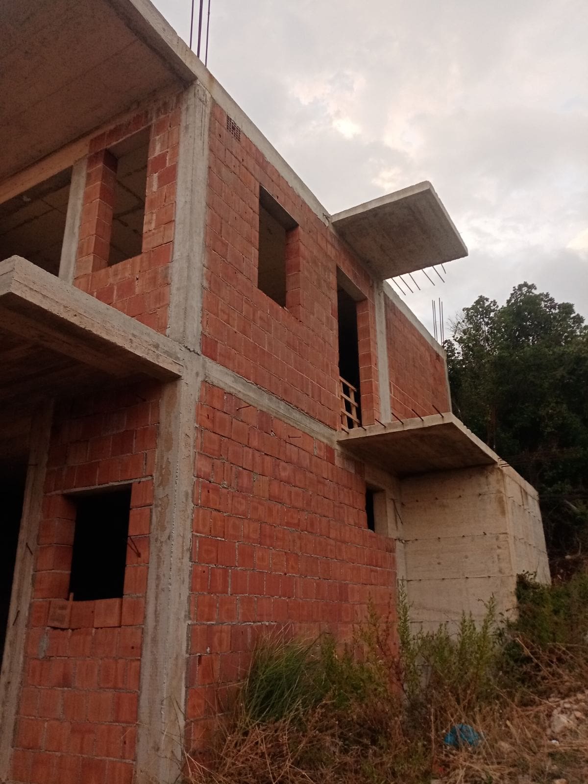 House in Utjeha Bar — Montenegro