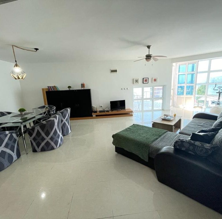 Villa for sale in Dobra Voda — Montenegro