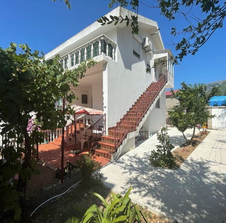 Haus mit Meerblick in Sutomore