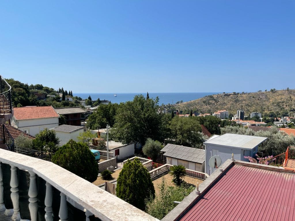 Haus mit Meerblick in Sutomore — Montenegro