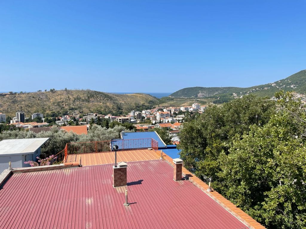 Haus mit Meerblick in Sutomore — Montenegro