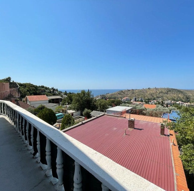 Haus mit Meerblick in Sutomore — Montenegro