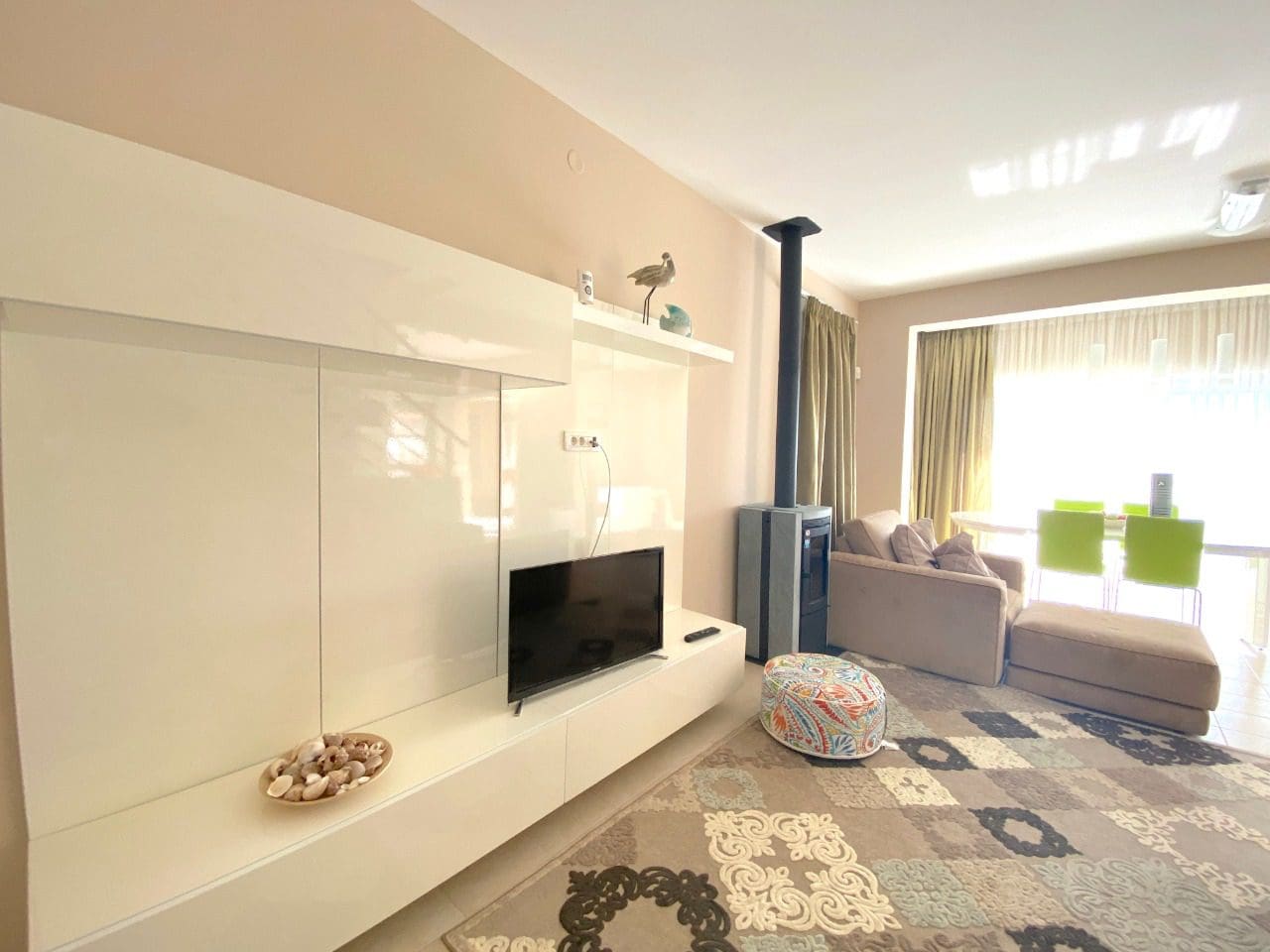 Luxusvilla in Montenegro zu verkaufen — Montenegro