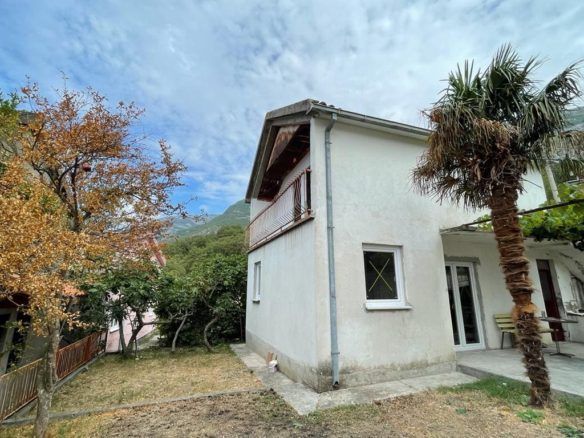 Inexpensive House for Sale in Sutomore Upper City