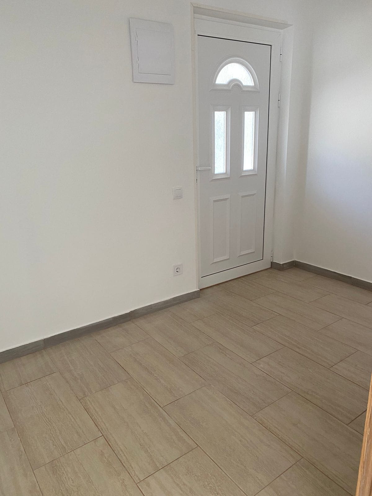 Reihenhaus in Montenegro zu verkaufen — Montenegro