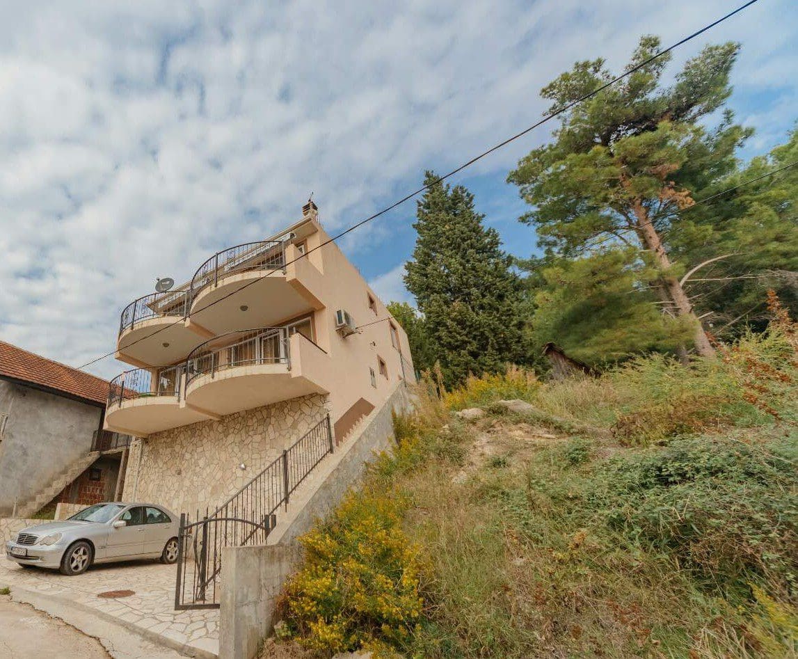 The house with sea view in Bar — Montenegro