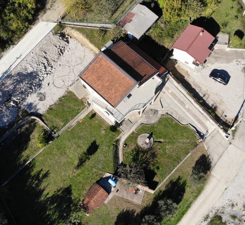 House with big plot in Sutomore — Montenegro