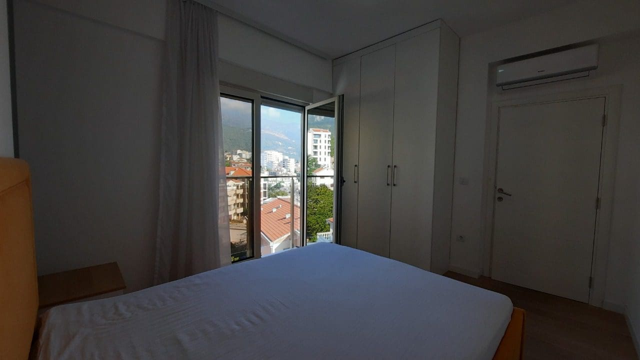 Wohnung in Becici zu verkaufen — Montenegro