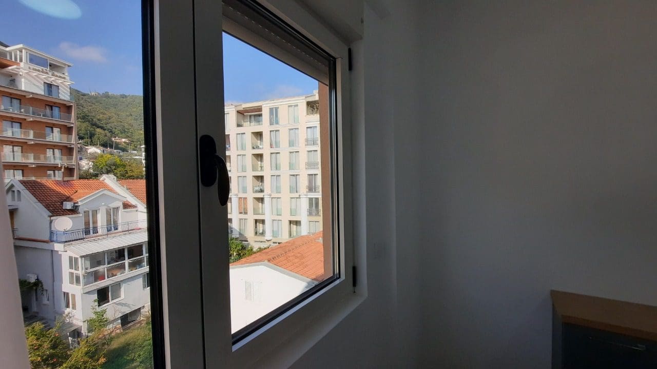 Wohnung in Becici zu verkaufen — Montenegro