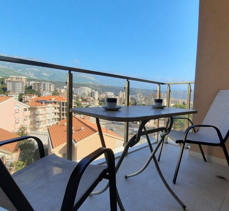 Wohnung in Becici zu verkaufen — Montenegro