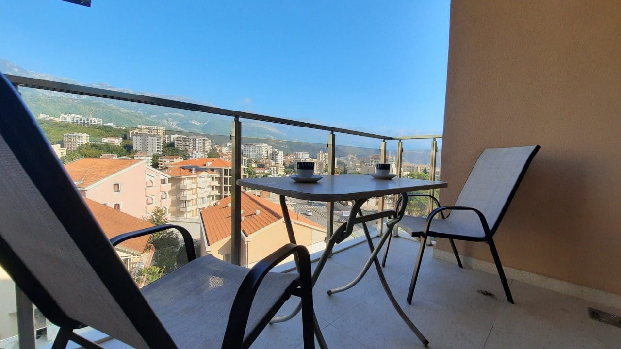 Wohnung in Becici zu verkaufen — Montenegro