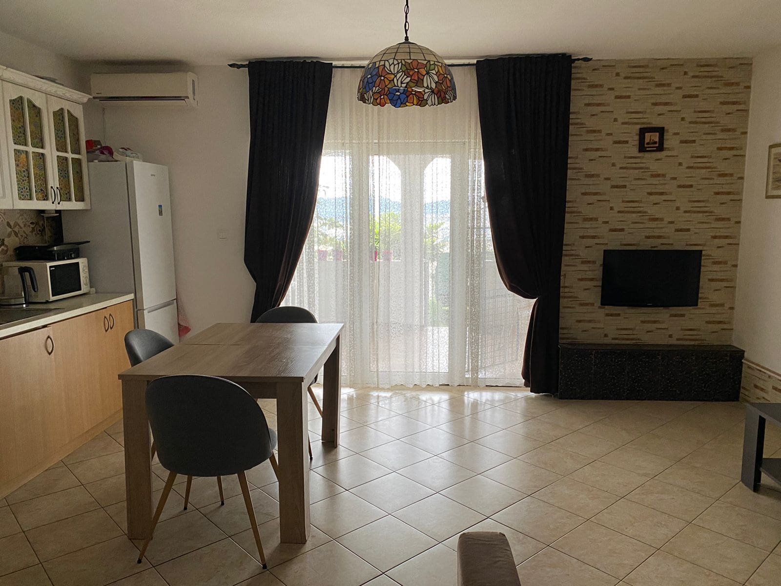 Reihenhaus in Montenegro zu verkaufen — Montenegro