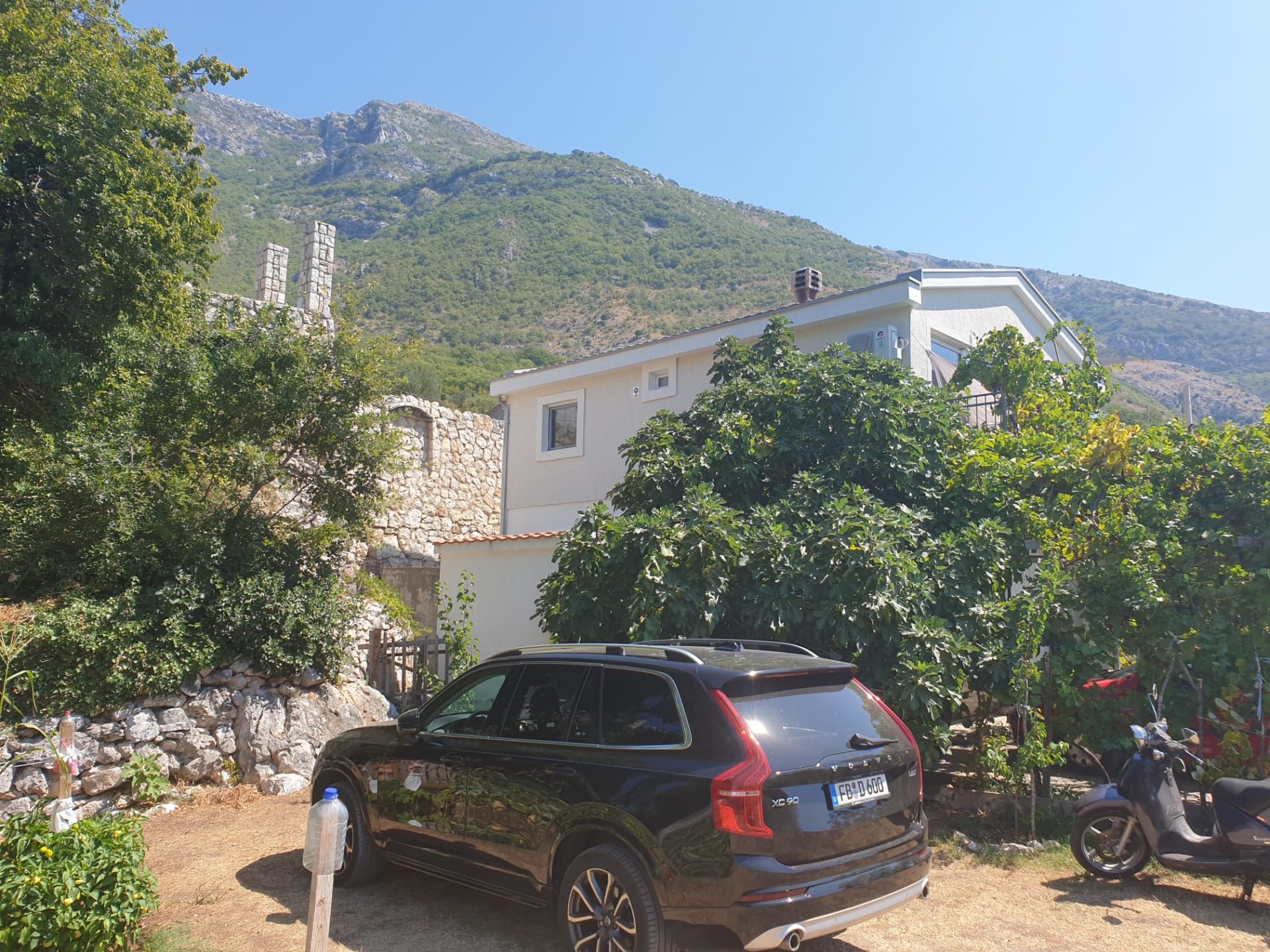 The Sea view house in Sutomore — Montenegro