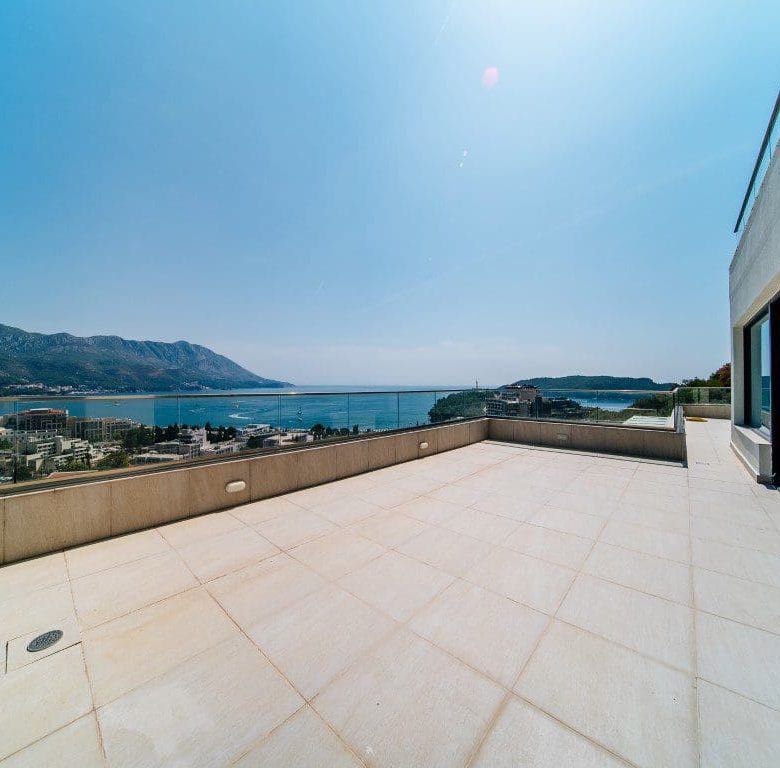 Zwei zum Verkauf stehende Apartments in Budva — Montenegro