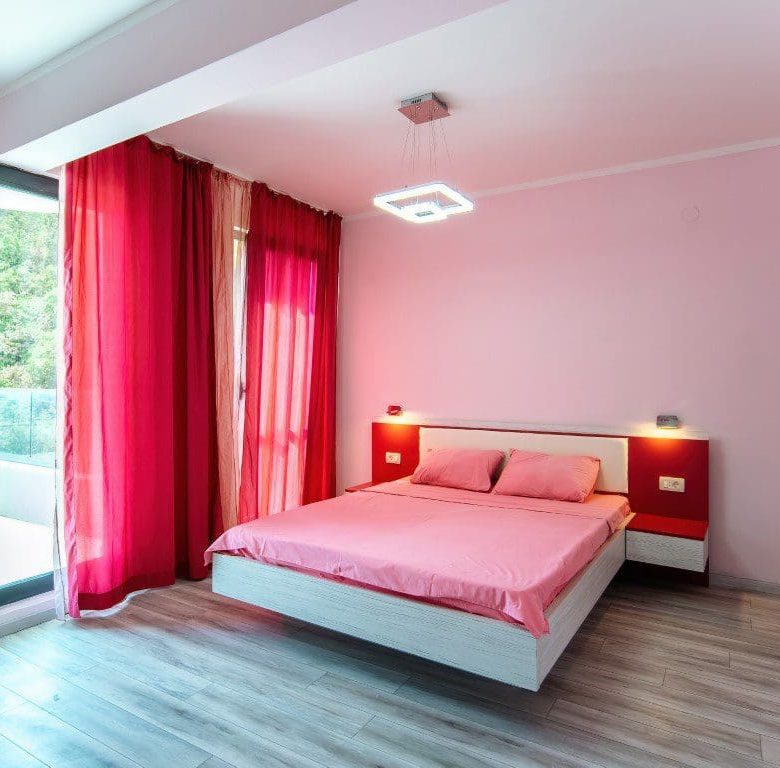 Zwei zum Verkauf stehende Apartments in Budva — Montenegro