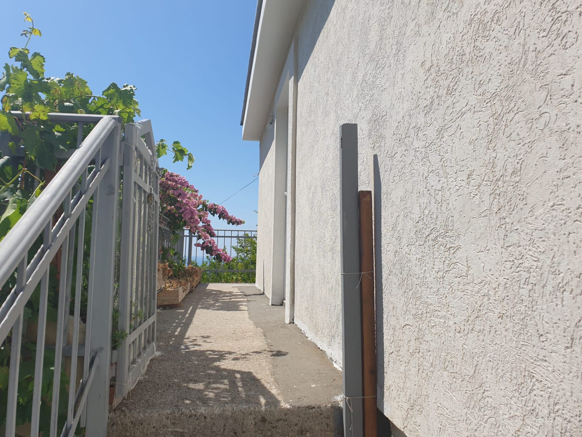 The Sea view house in Sutomore — Montenegro