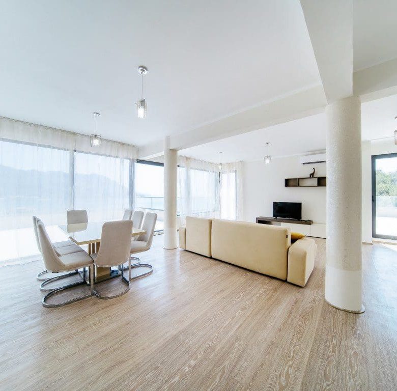 Zwei zum Verkauf stehende Apartments in Budva — Montenegro