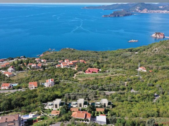 Luxury villas for sale in the Budva area