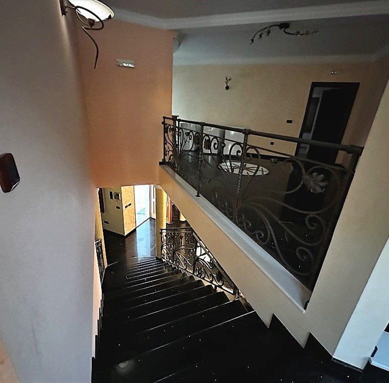 Petrovac Karadağ'da satılık villa — Karadağ