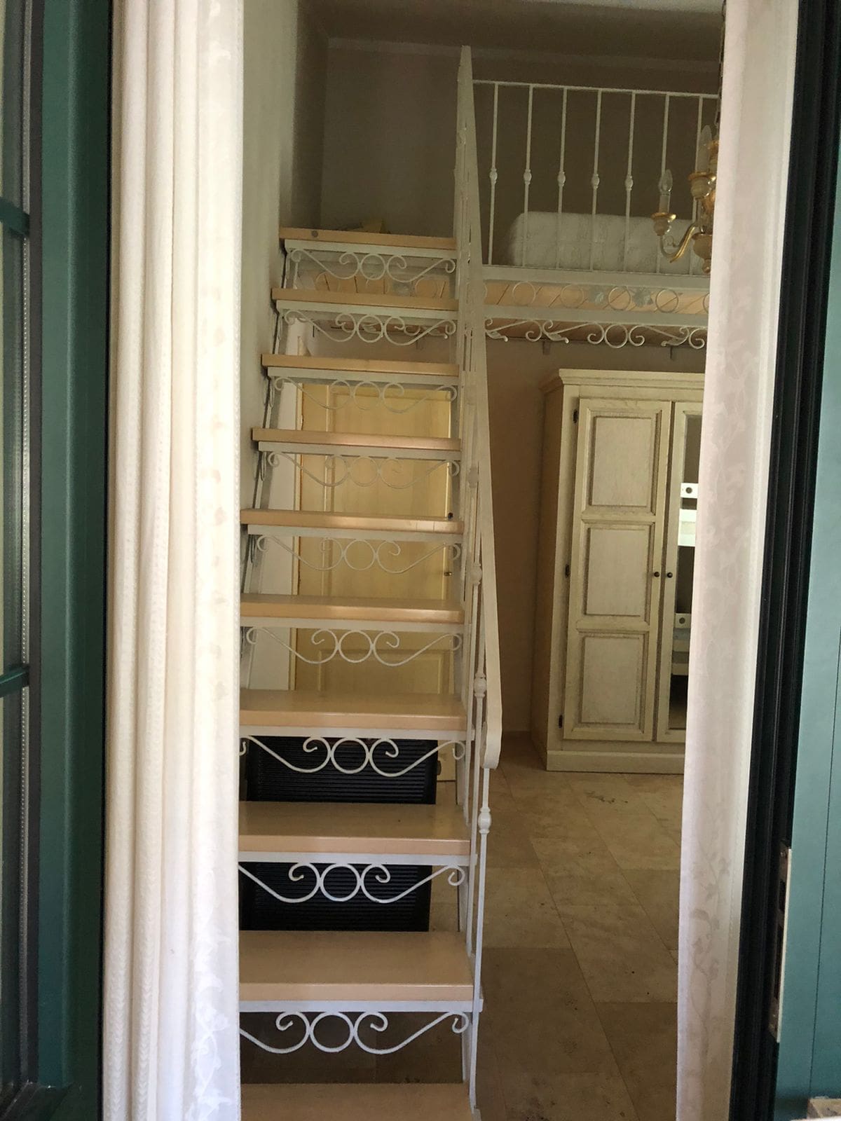 The townhouse for sale in Petrovac — Montenegro