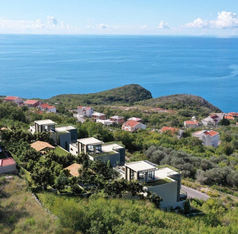 Luxusvillen in der Gegend von Budva zu verkaufen — Montenegro