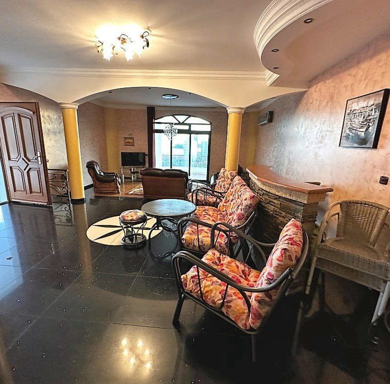Petrovac Karadağ'da satılık villa — Karadağ