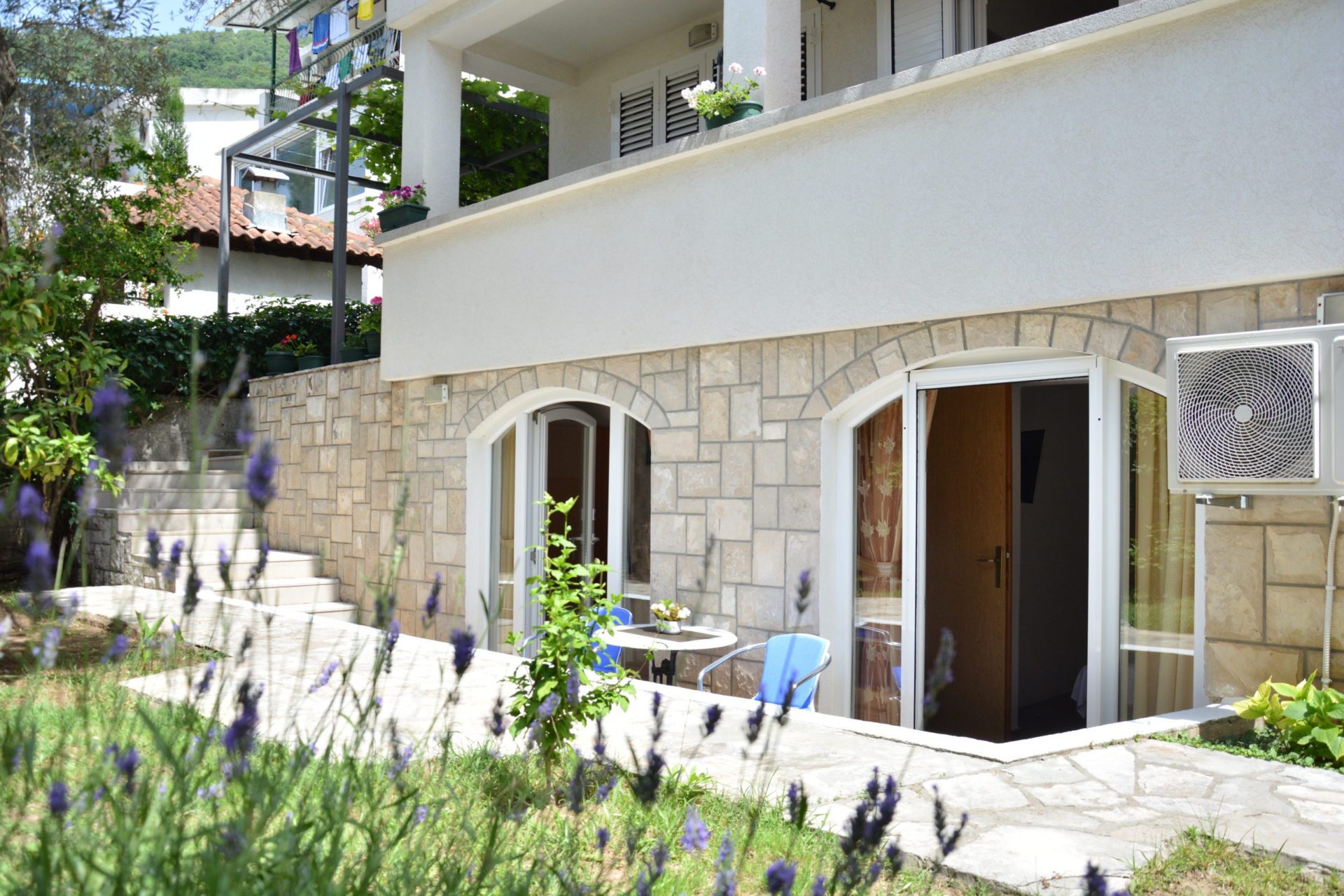 Mini hotel for sale in Petrovac — Montenegro