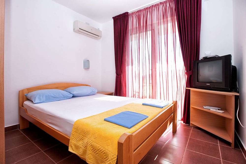 Mini hotel for sale in Petrovac — Montenegro
