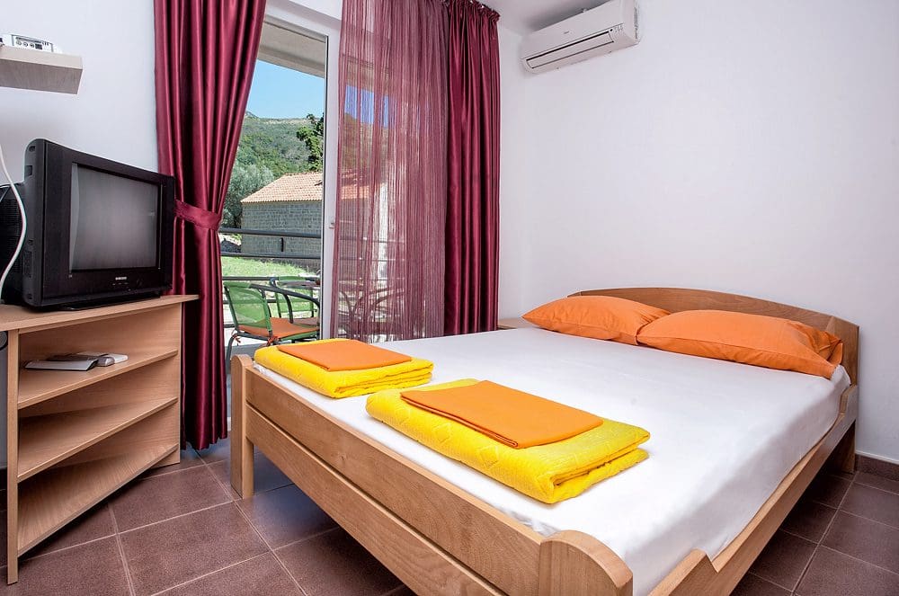 Mini hotel for sale in Petrovac — Montenegro