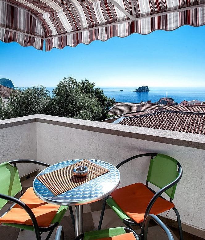 Mini hotel for sale in Petrovac — Montenegro