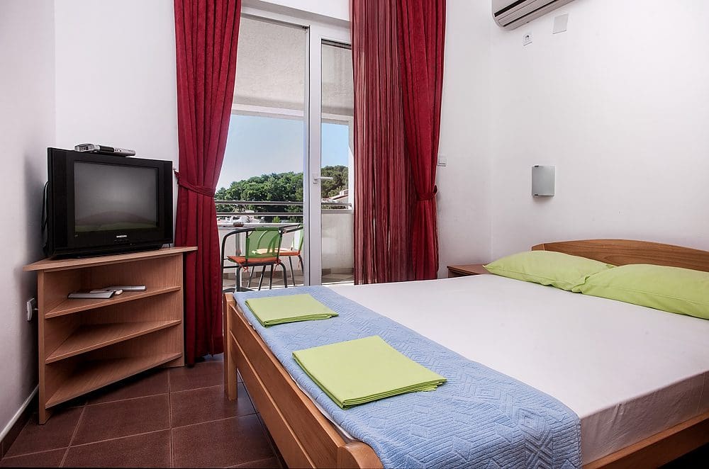 Mini hotel for sale in Petrovac — Montenegro