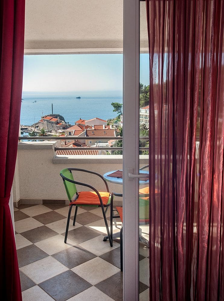 Mini hotel for sale in Petrovac — Montenegro