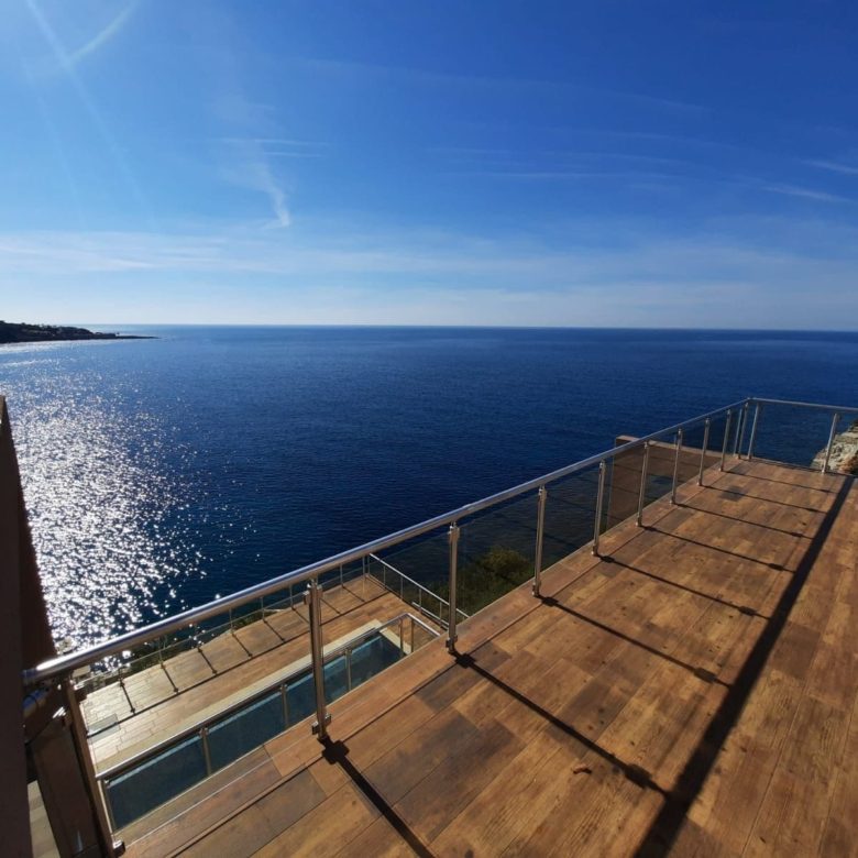 Seafront villa for sale in Montenegro-Modern Villa near Veliki Pijesak Beach — Montenegro